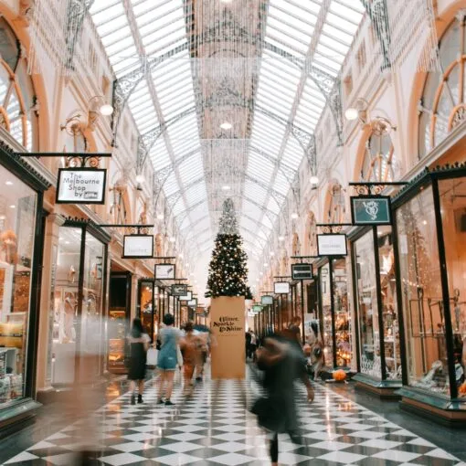 Choosing Products And Adding Reviews in Your Shopify Store For Success