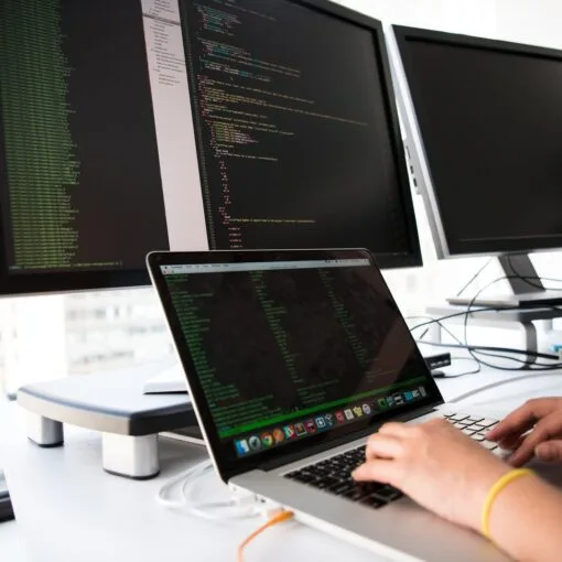Advantages and Disadvantages of Cloud Hosting - Comparing Dedicated to VPS Hosting